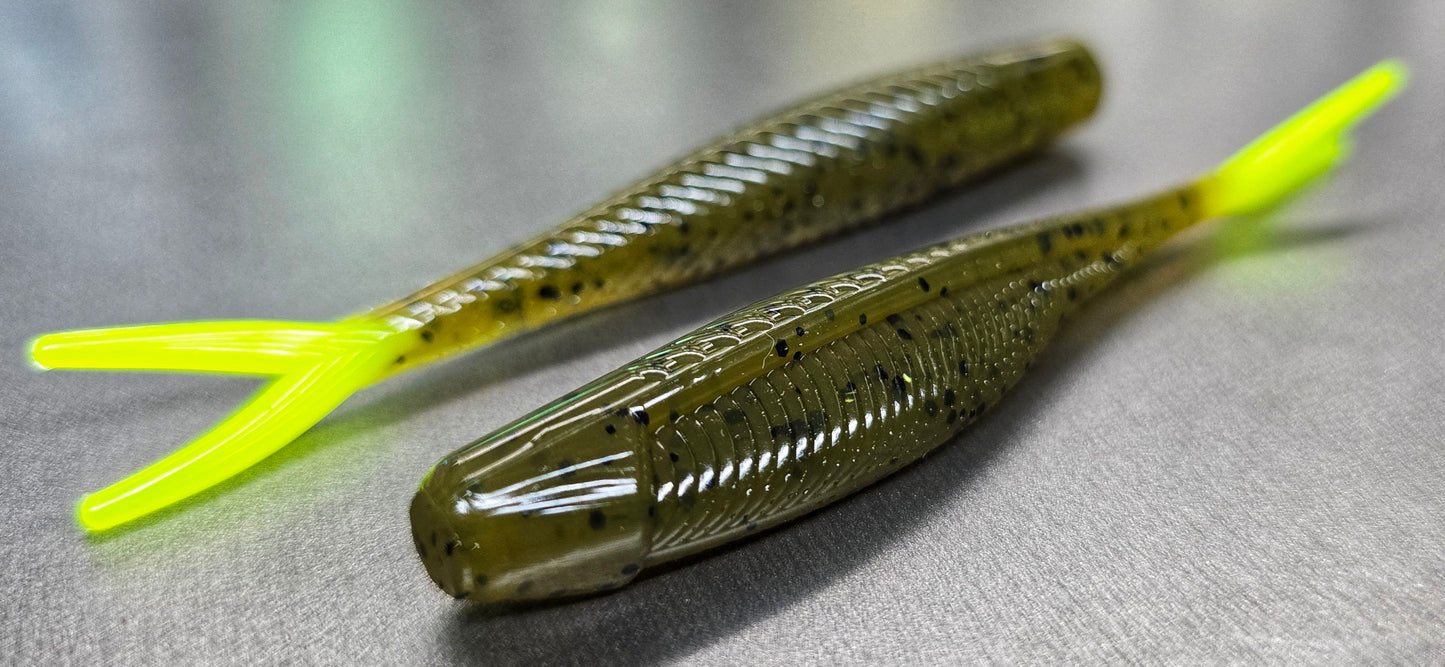 4" GREEN PUMPKIN SEED / CHARTREUSE