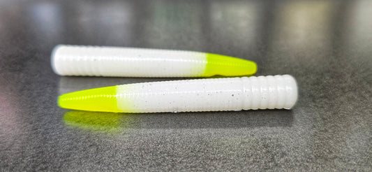 FROST WHITE / CHARTREUSE