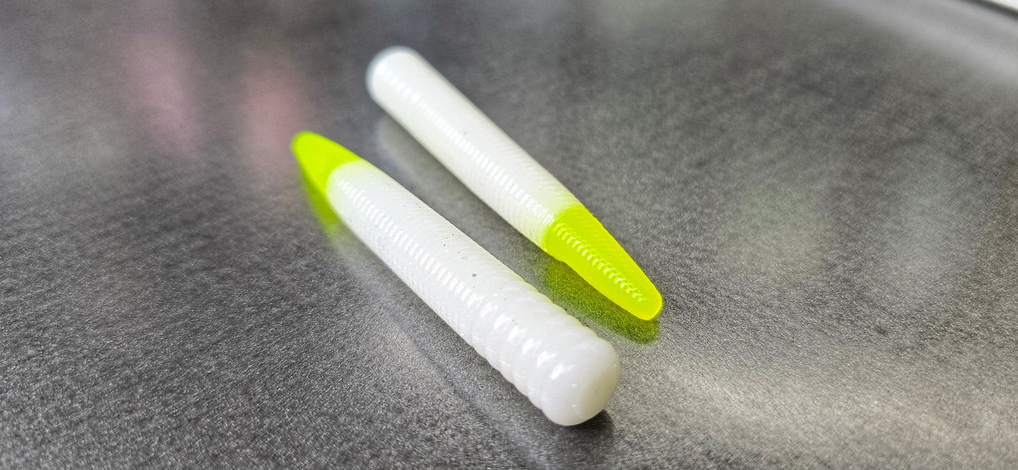 FROST WHITE / CHARTREUSE