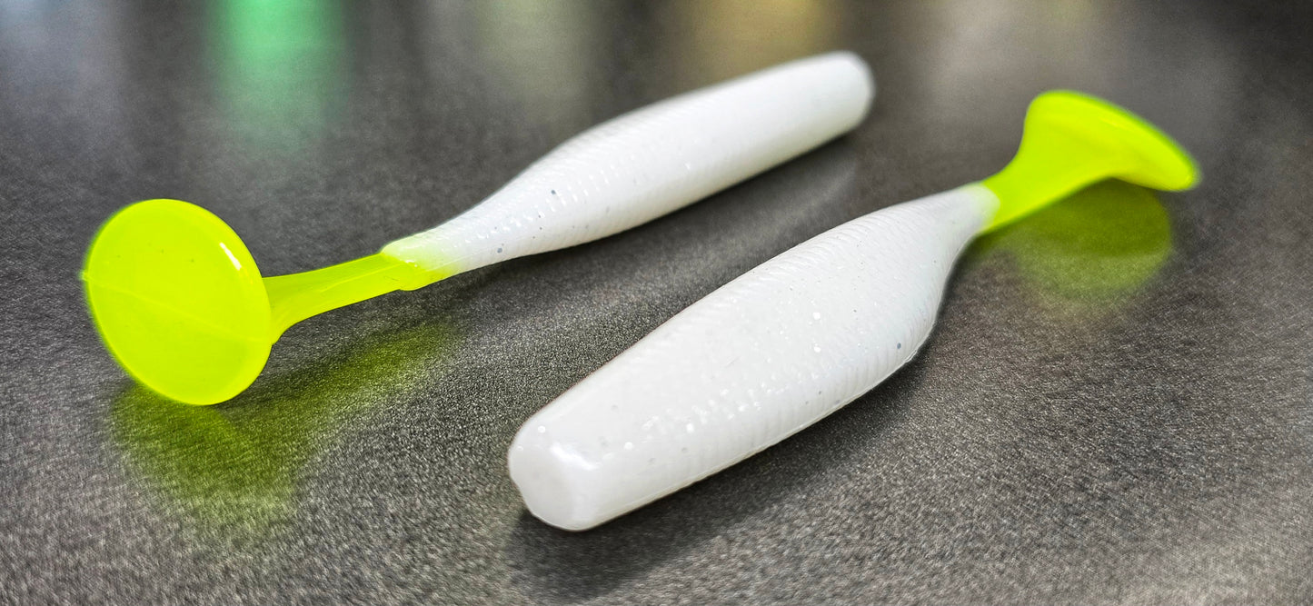 FROST WHITE / CHARTREUSE