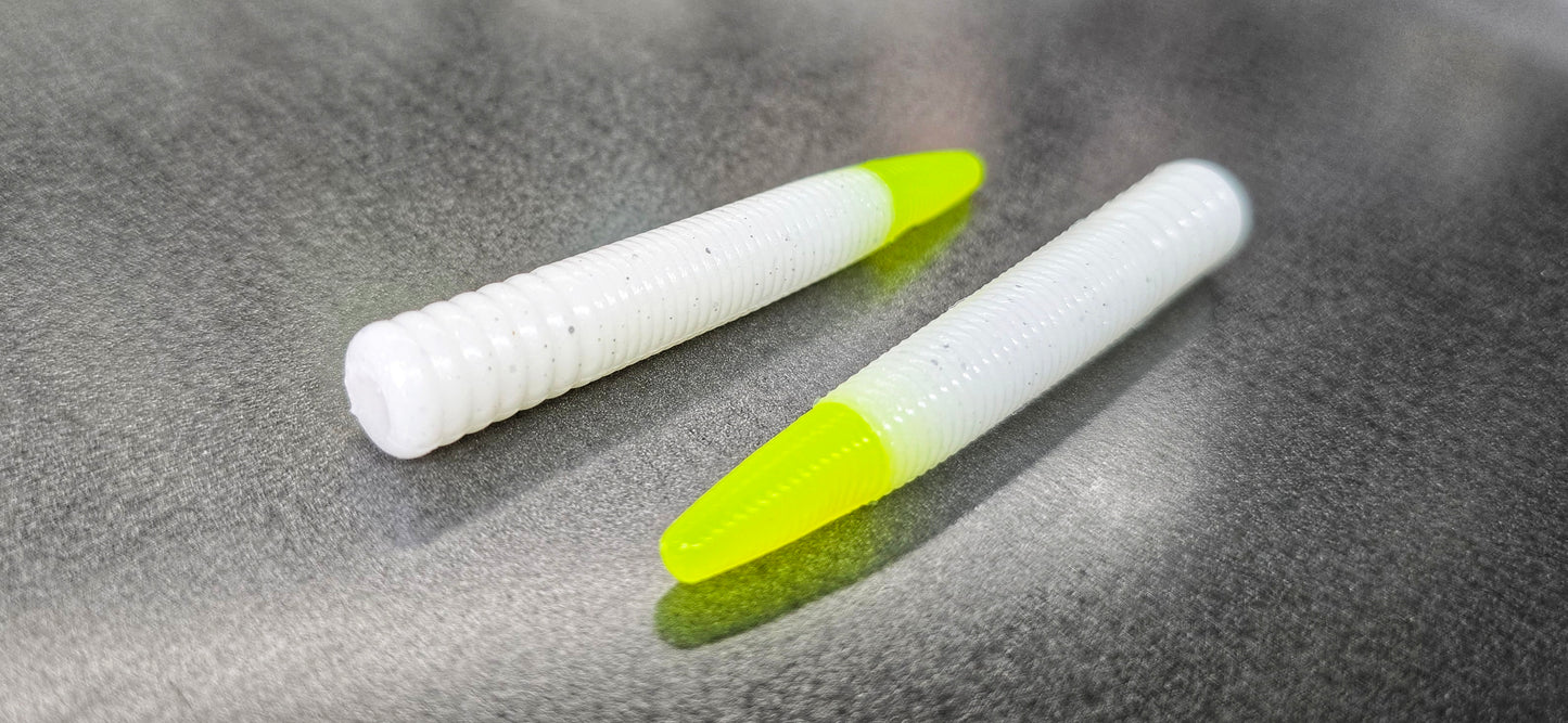 FROST WHITE / CHARTREUSE